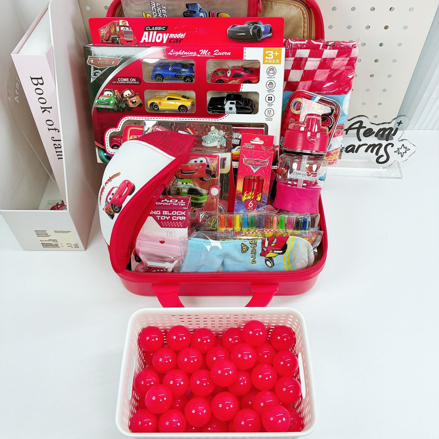 MQ 14-inch Valise Boîte Cadeau Mystère